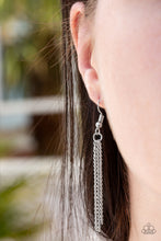 Load image into Gallery viewer, The Royal Coronation - White - Paparazzi Accessories