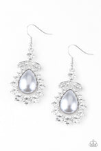 Load image into Gallery viewer, Award Winning Shimmer - Silver - Paparazzi Accessories