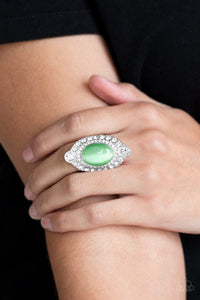 Riviera Royalty - Green - Paparazzi Accessories