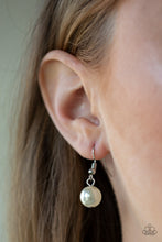 Load image into Gallery viewer, Posh Boss - White - Paparazzi Accessories