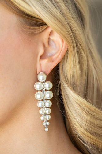 Totally Tribeca - White - Paparazzi Accessories