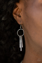 Load image into Gallery viewer, Metallic Mane - Black - Paparazzi Accessories