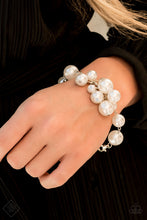 Load image into Gallery viewer, Girls in Pearls - White - Paparazzi Accessories