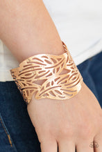 Load image into Gallery viewer, Leafy Lei - Rose Gold - Paparazzi Accessories