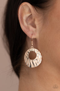 Warped Perceptions - Rose Gold - Paparazzi Accessories