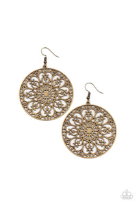 Make A MANDALA Out Of You - Brass - Paparazzi Accessories