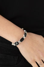 Load image into Gallery viewer, Fashion Fable - Black