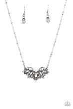 Load image into Gallery viewer, Deluxe Diadem - Black - Paparazzi Accessories