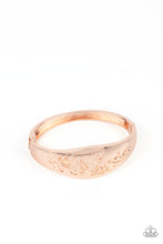 Load image into Gallery viewer, Fond of Florals - Rose Gold - Paparazzi Accessories