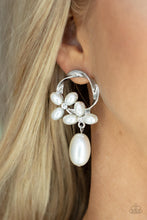 Load image into Gallery viewer, Elegant Expo - White - Paparazzi Accessories