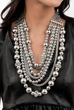 Load image into Gallery viewer, The Liberty - 2021 Zi Collection Necklace - Paparazzi Accessories