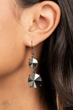 Load image into Gallery viewer, Sizzling Showcase - Black - Paparazzi Accessories
