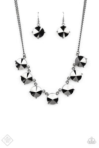 The SHOWCASE Must Go On - Black - Paparazzi Accessories
